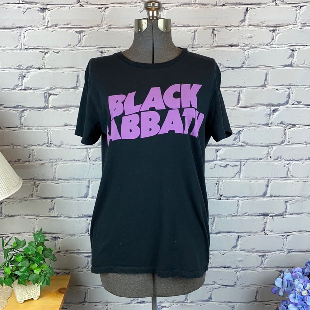 Black Sabbath Band Tee Shirt medium